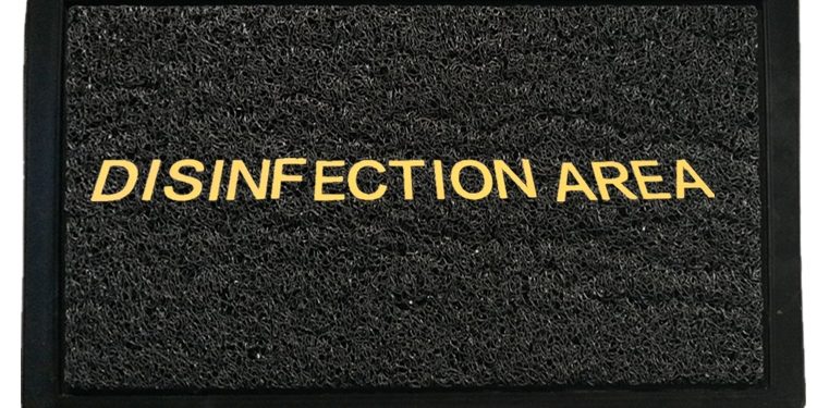 Black cleaning plastic door mat (3)